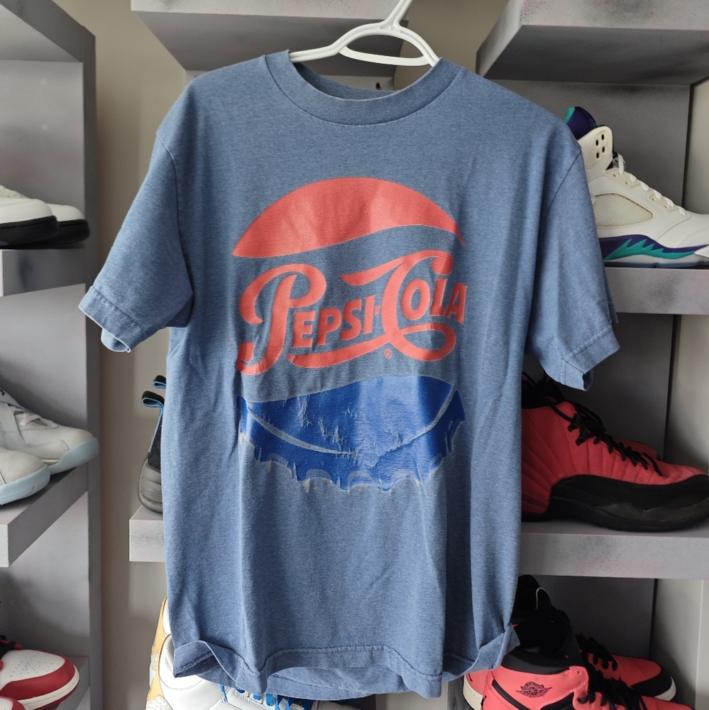 Classic PEPSI LOGO T-SHIRT